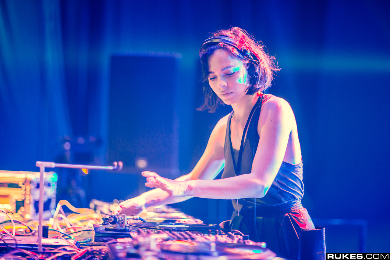 dwp12_006.jpg