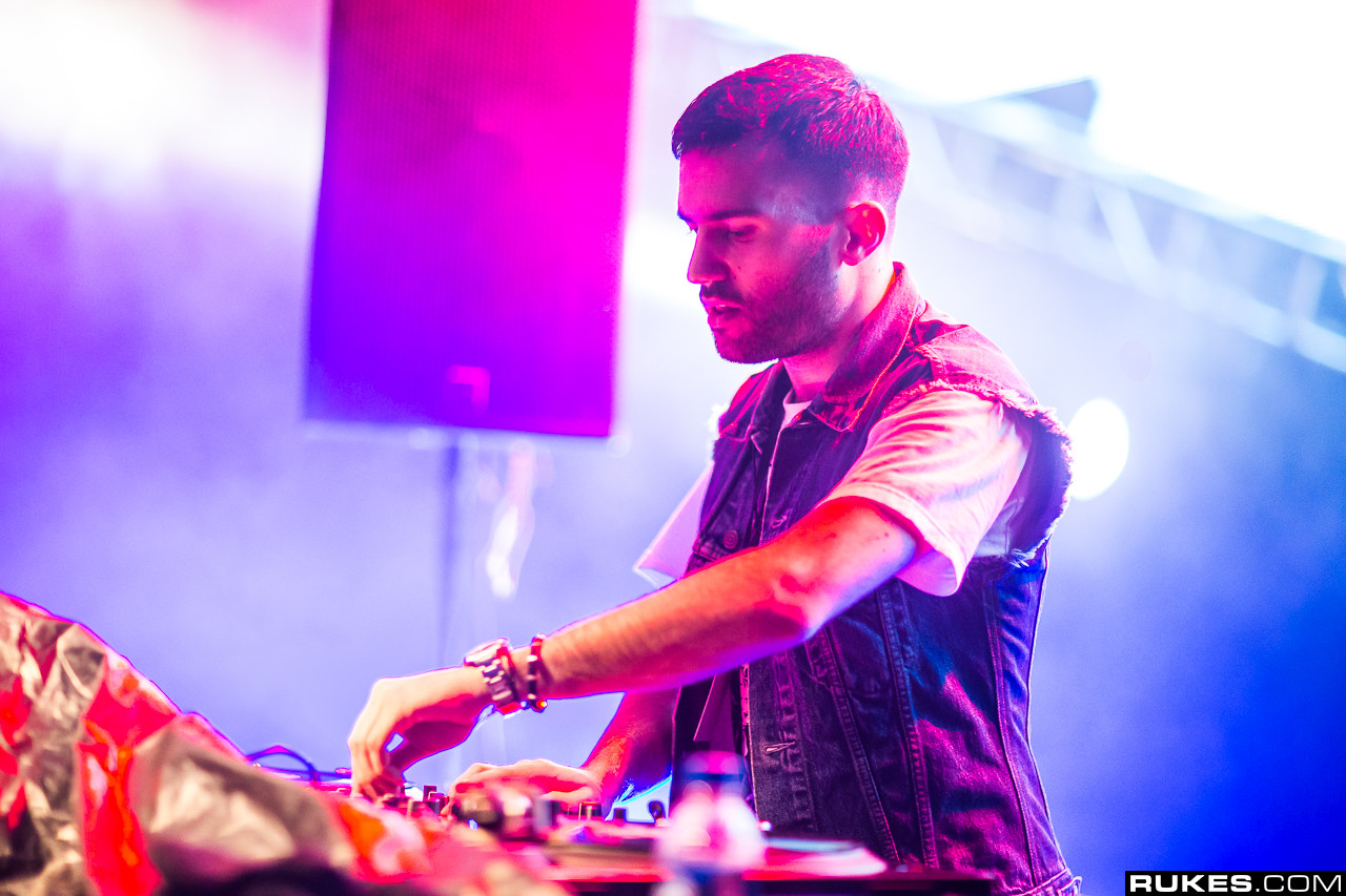 dwp12_080.jpg
