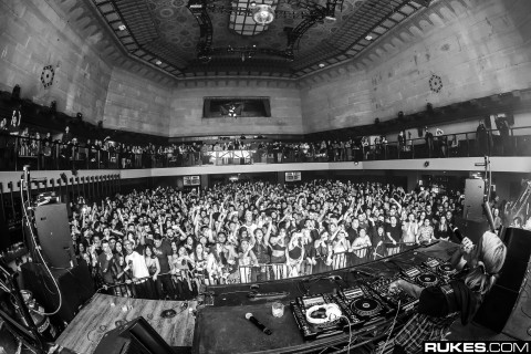 exchangela8_003