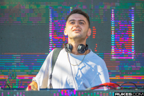 freakydeakytx18b_003