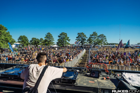 freakydeakytx18b_005