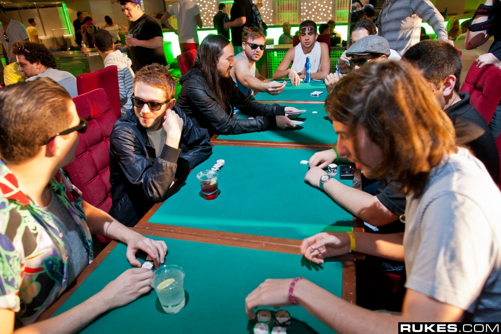 holyship11b_092.jpg