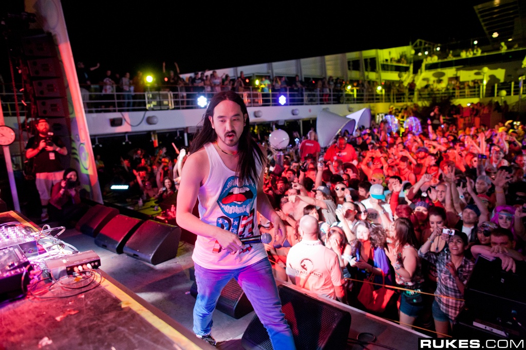 holyship11b_187.jpg