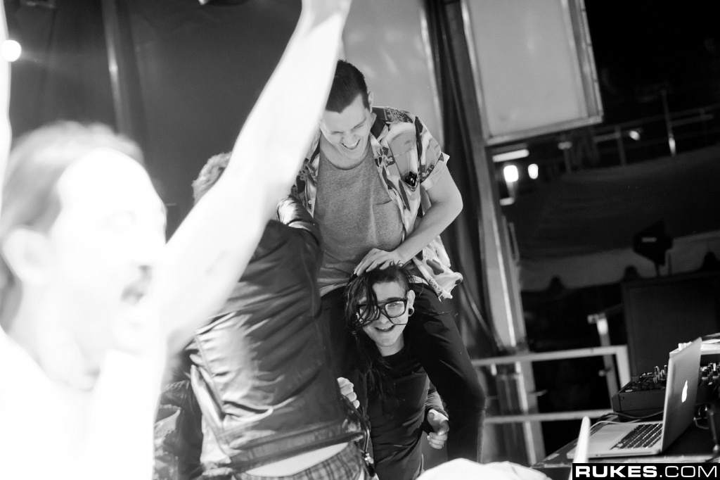 holyship11b_255.jpg