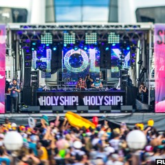 holyship16b_028.jpg