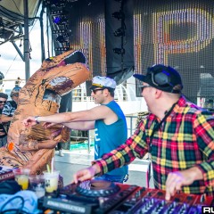 holyship16b_029.jpg