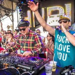 holyship16b_030.jpg