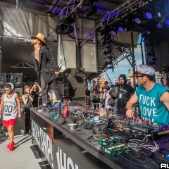 holyship16b_047.jpg