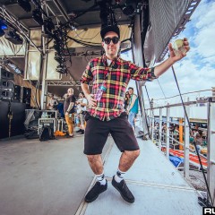 holyship16b_086.jpg