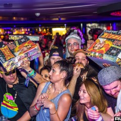 holyship16d_126.jpg