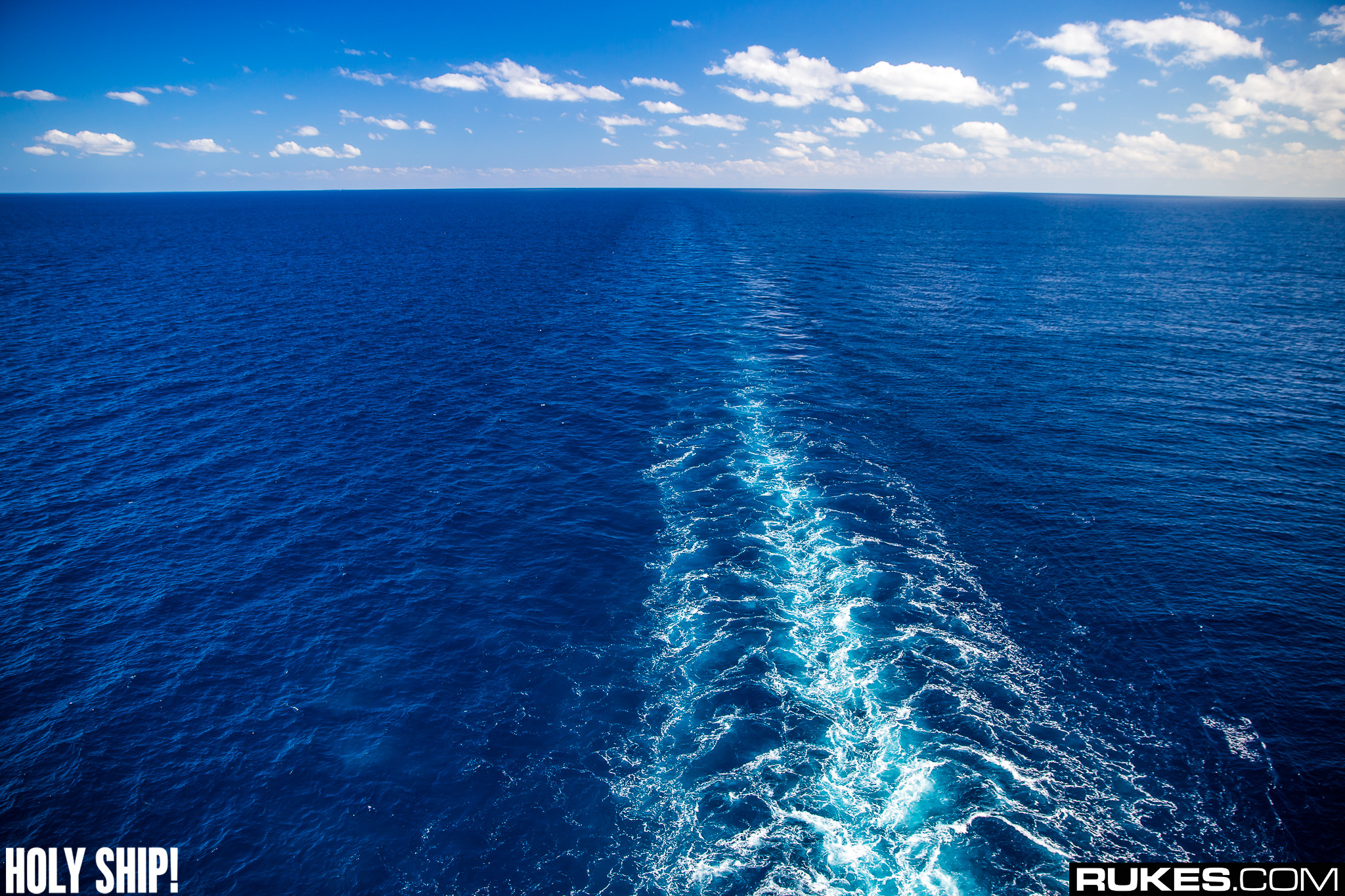 holyship16f 001