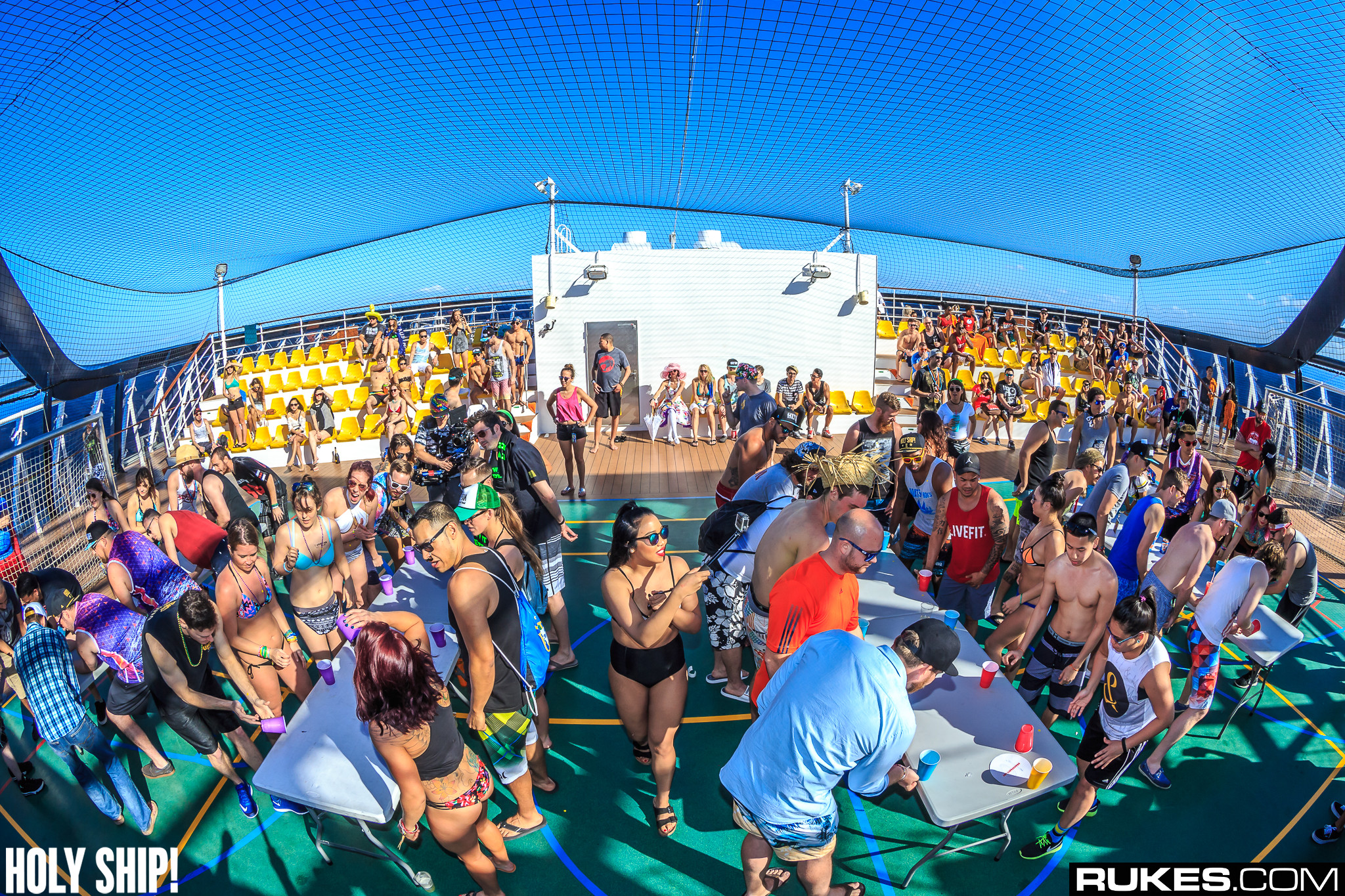 holyship16f 025