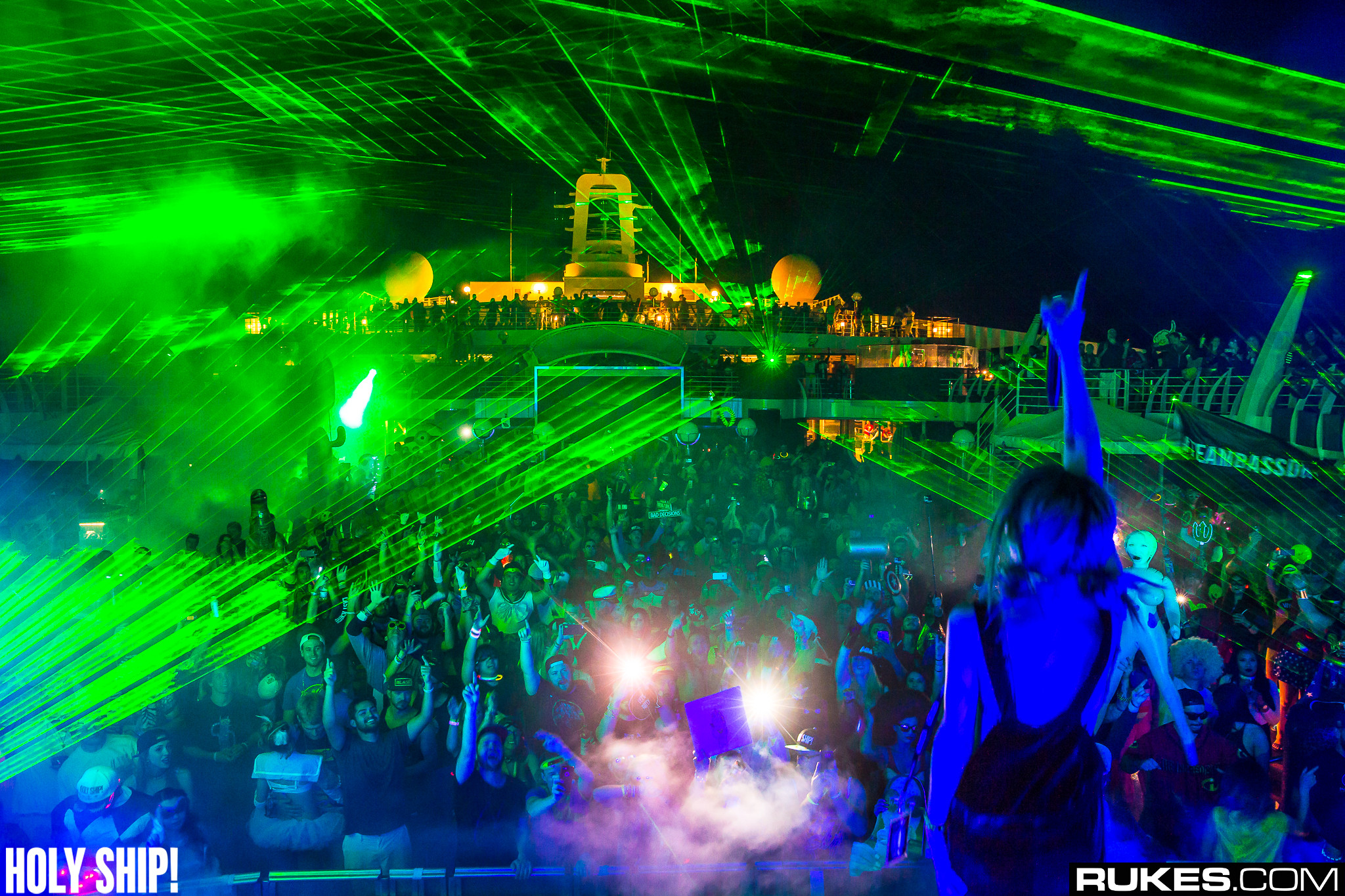 holyship16f 113