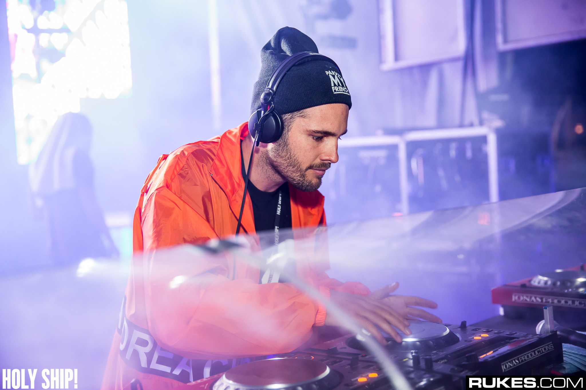 holyship16f 122