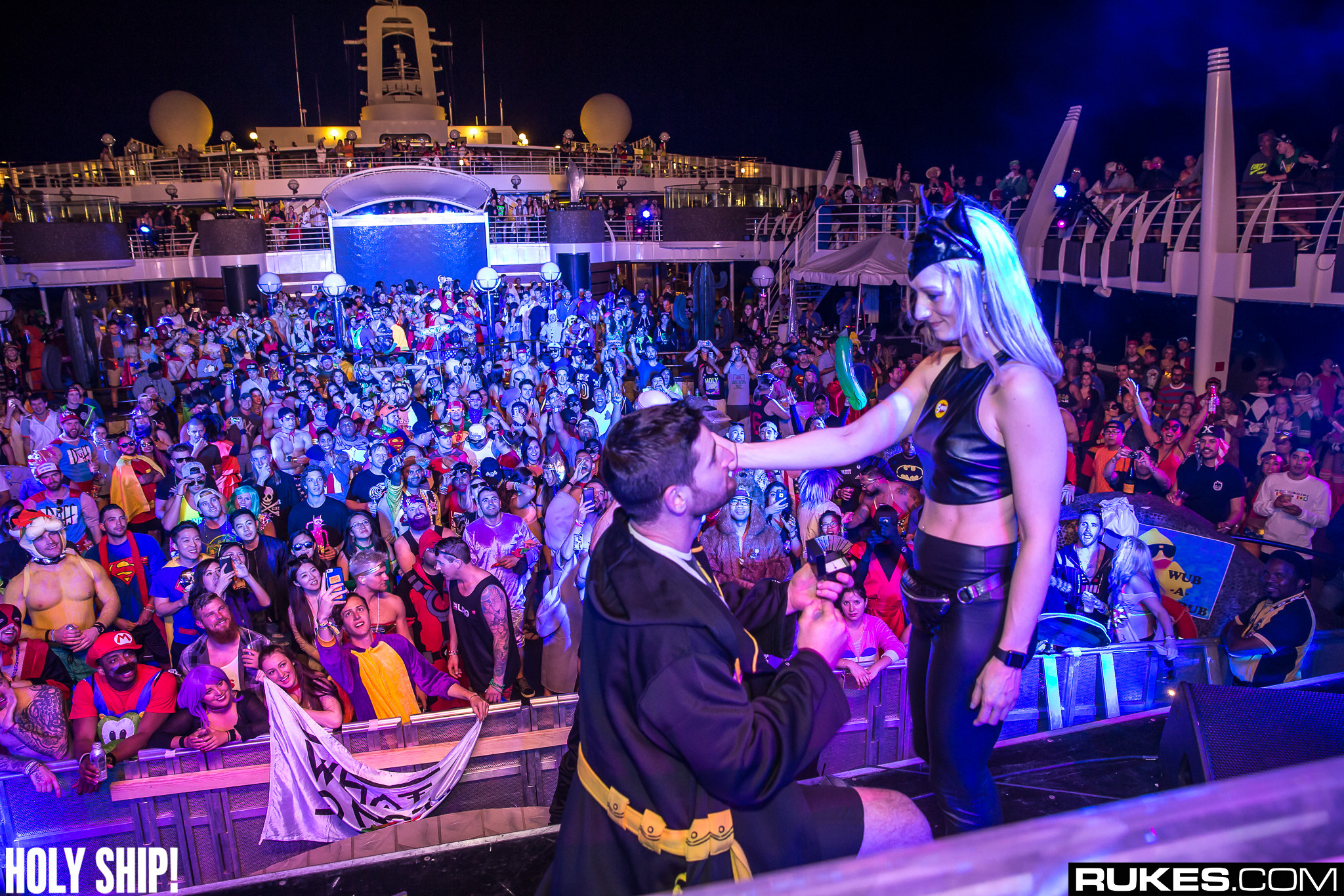 holyship16f 129