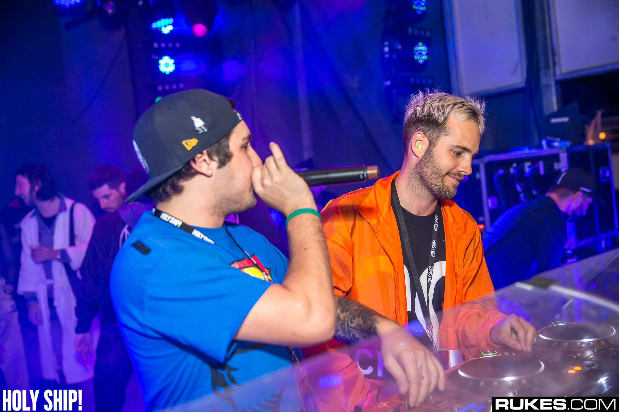 holyship16f 133
