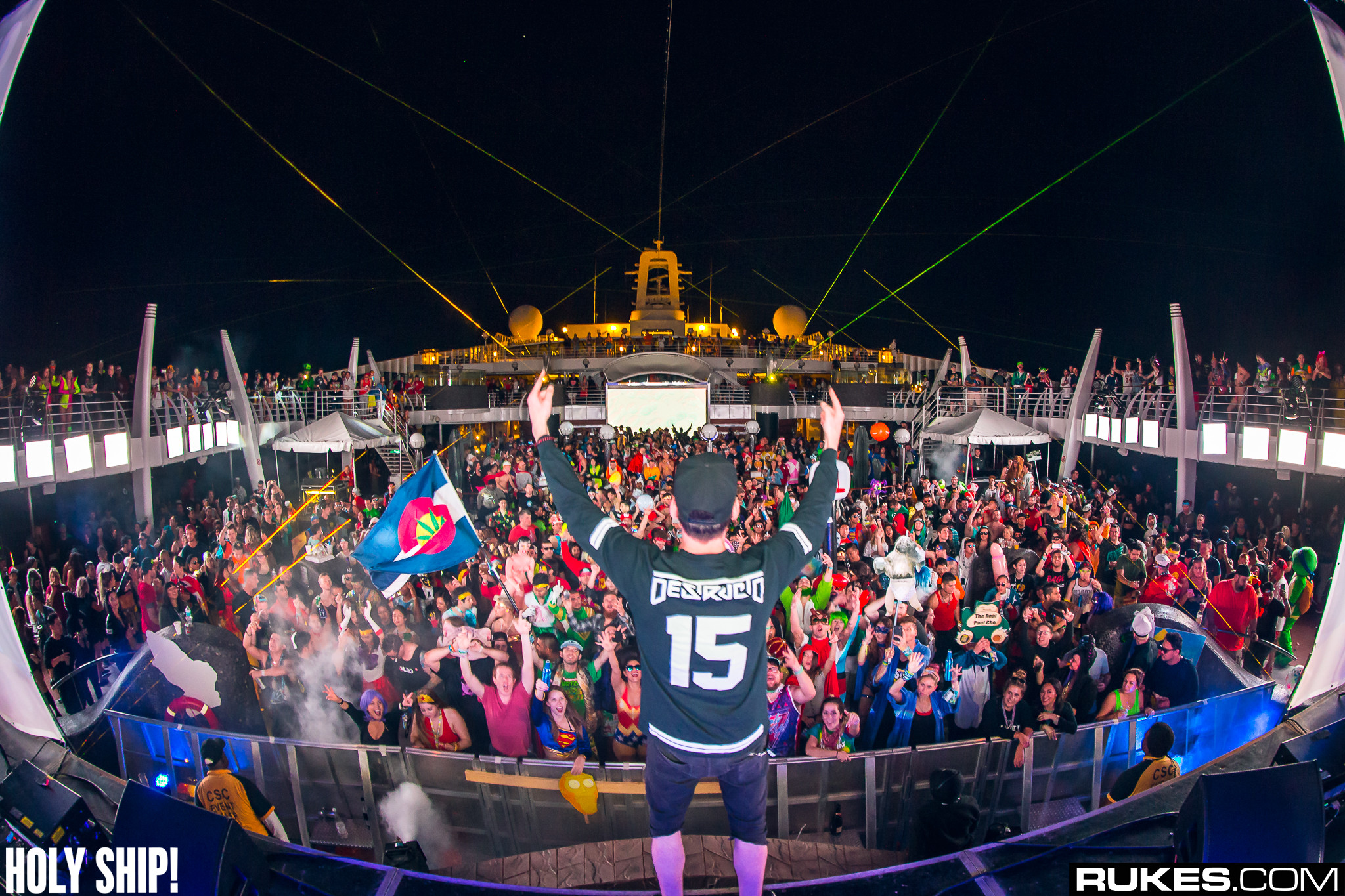 holyship16f 144