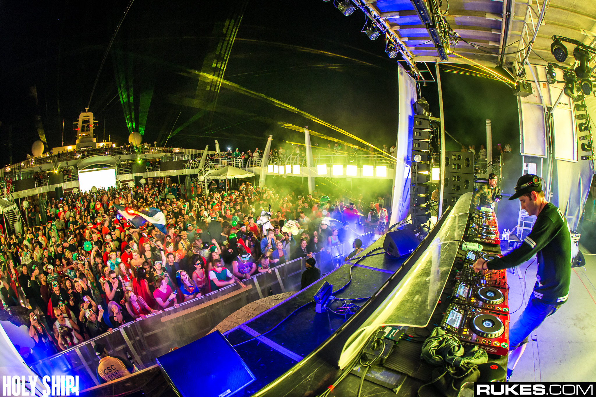 holyship16f 146