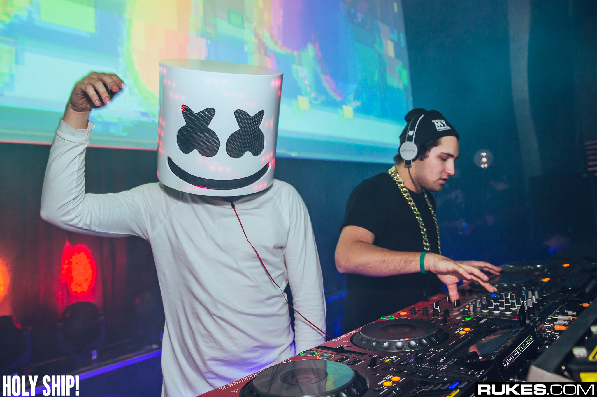 holyship16f 174