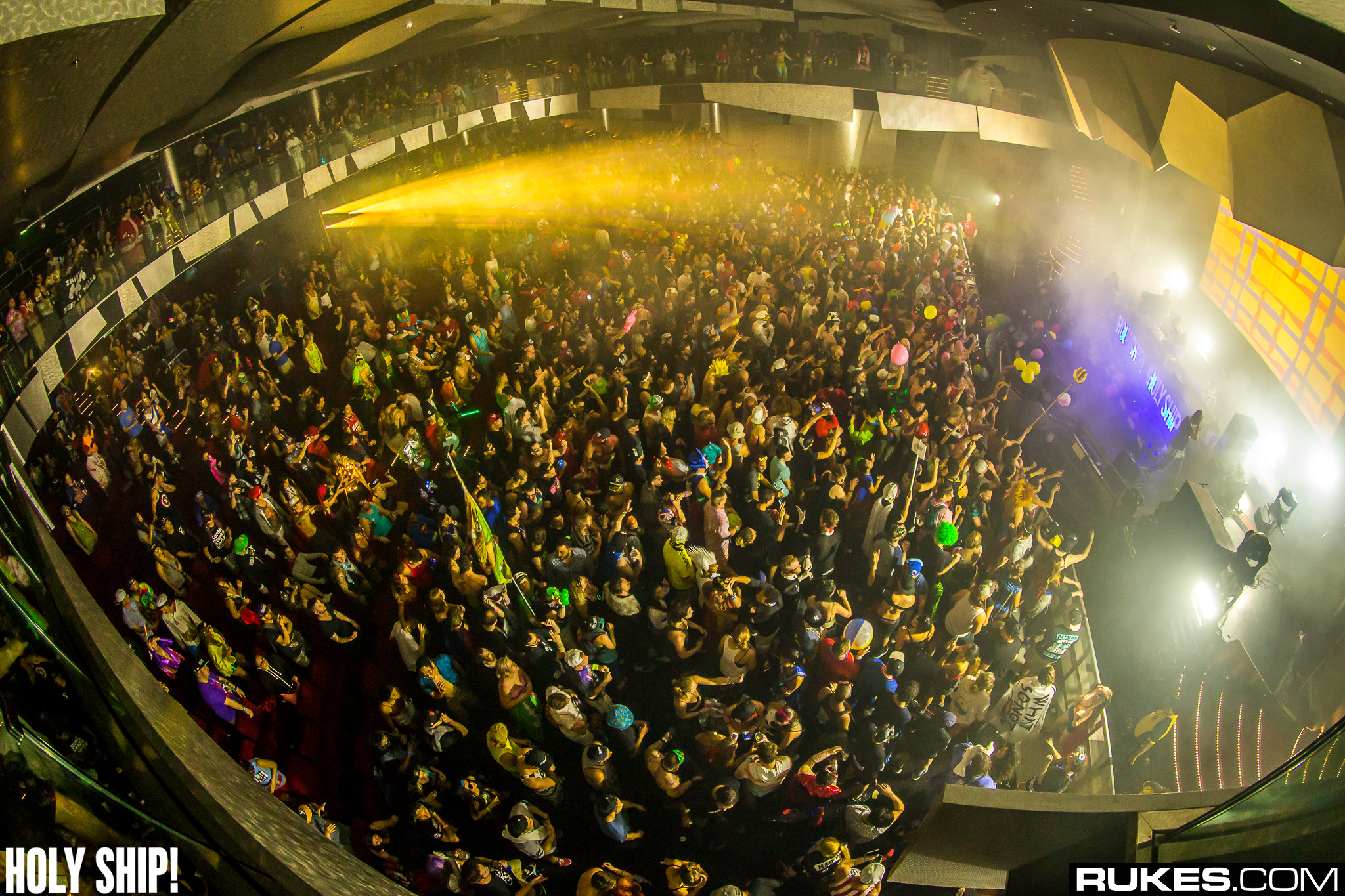 holyship16f 182