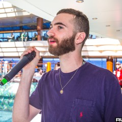 holyship16f_002.jpg
