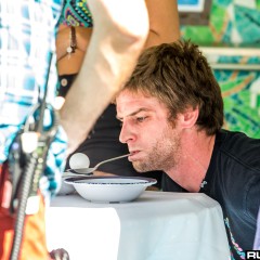 holyship16f_013.jpg