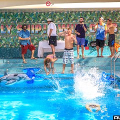 holyship16f_022.jpg