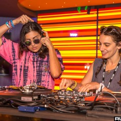 holyship16f_033.jpg