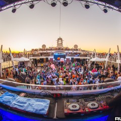 holyship16f_048.jpg