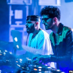 holyship16f_055.jpg