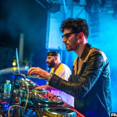 holyship16f_057.jpg