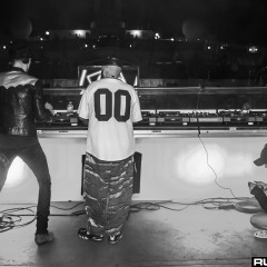 holyship16f_066.jpg
