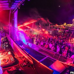 holyship16f_078.jpg