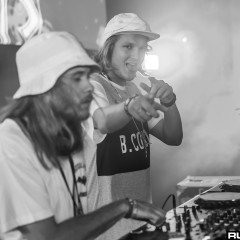 holyship16f_091.jpg
