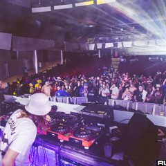 holyship16f_093.jpg