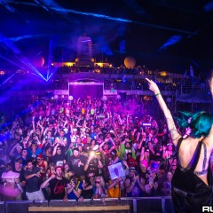 holyship16f_115.jpg