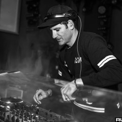 holyship16f_143.jpg