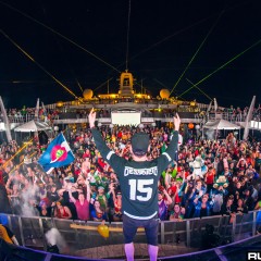holyship16f_144.jpg