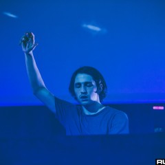 holyship16f_155.jpg