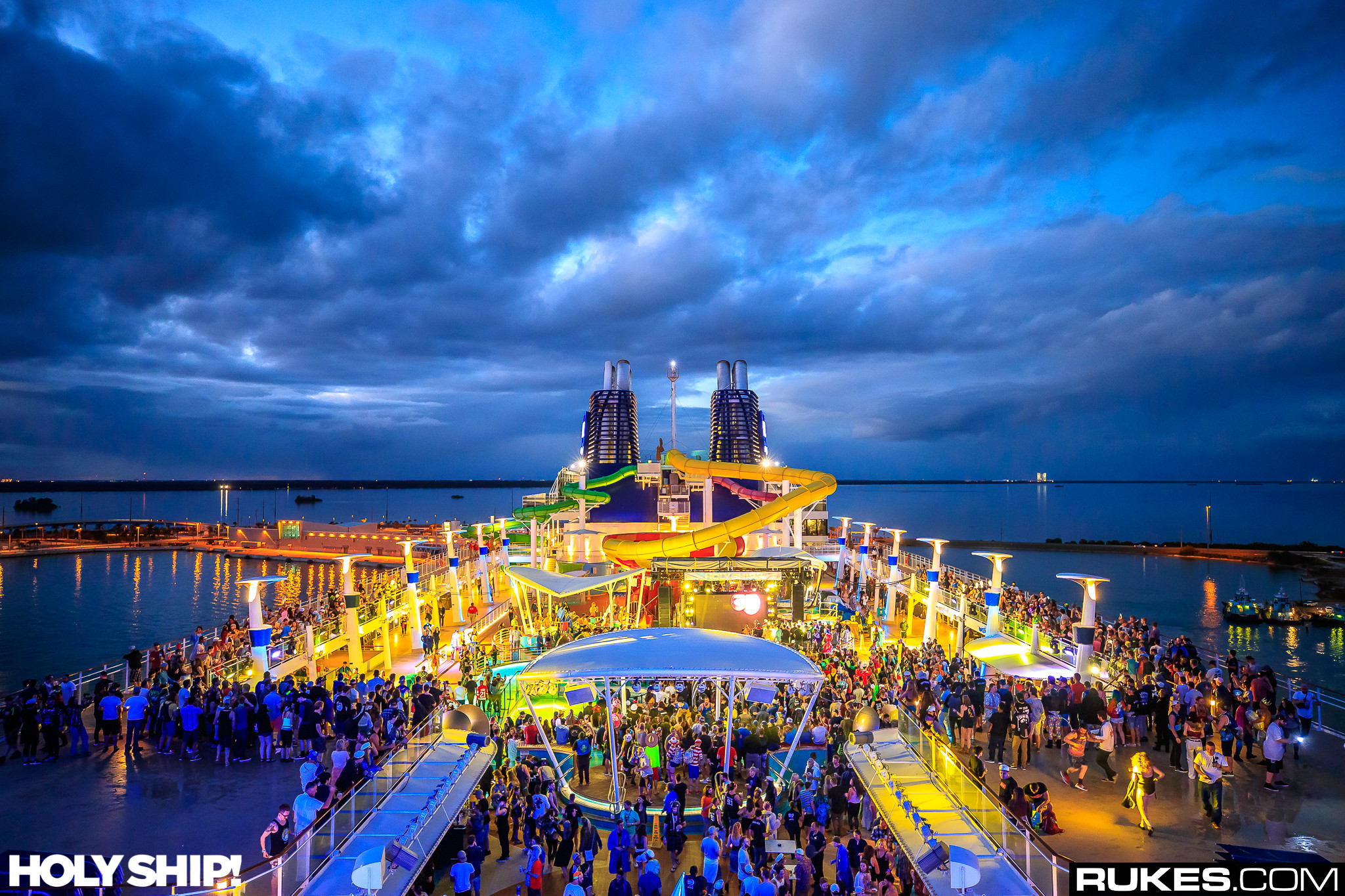 holyship17e 009