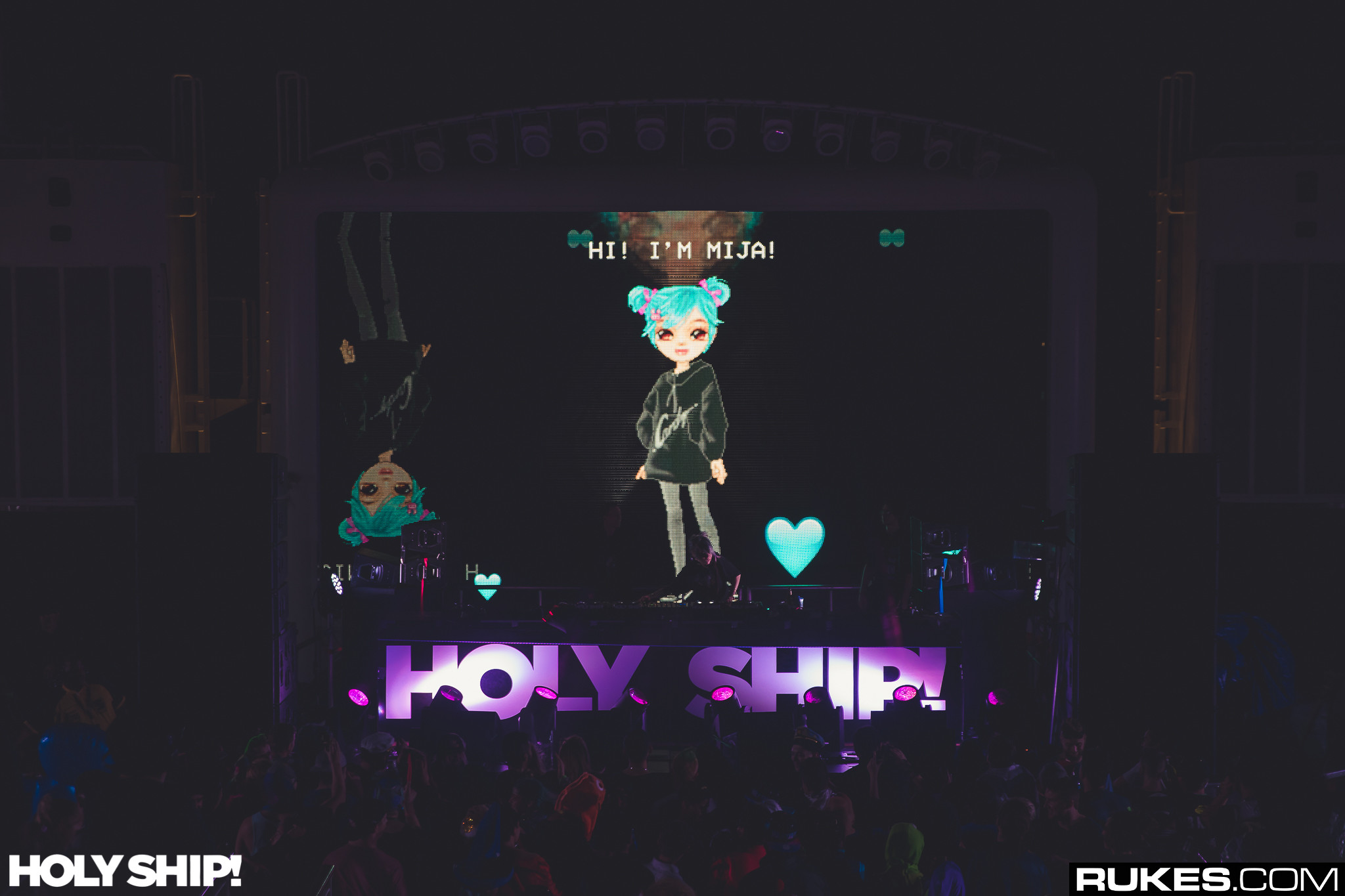 holyship17e 105