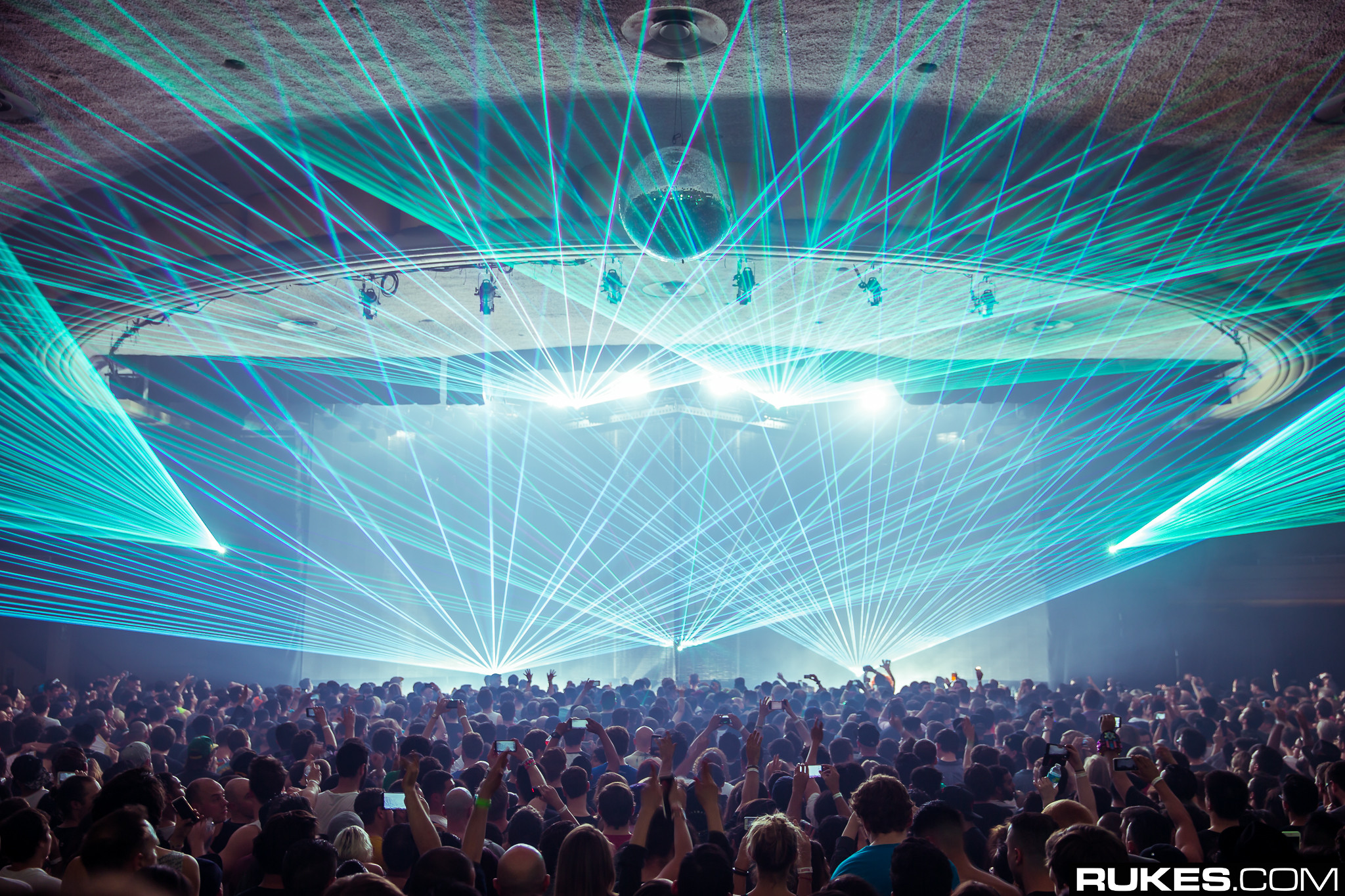 palladium18 082