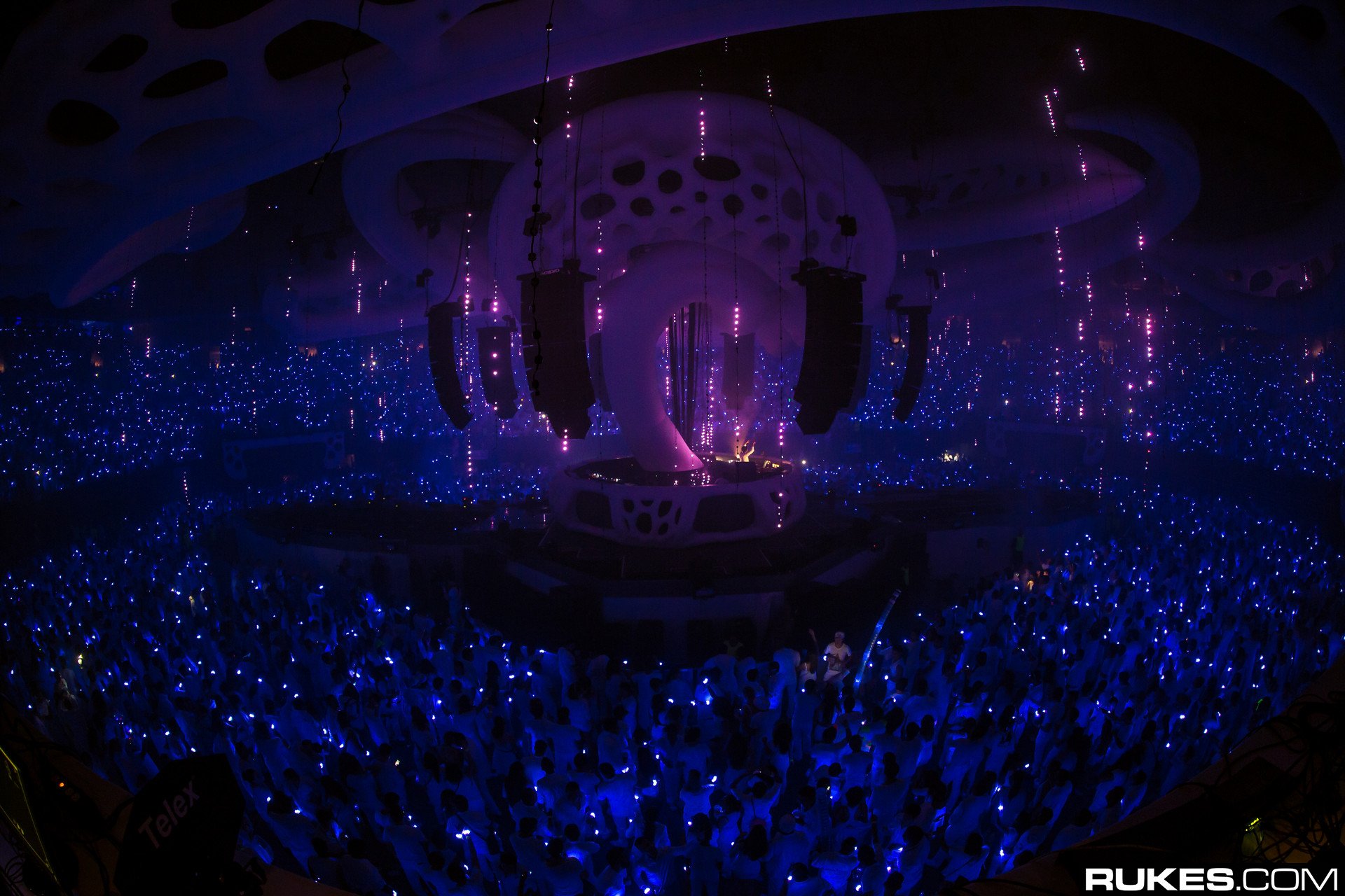 sensation 048