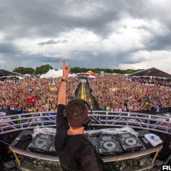 smf15b_023.jpg
