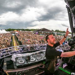 smf15b_024.jpg