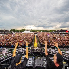 smf15b_037.jpg