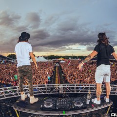 smf15b_059.jpg