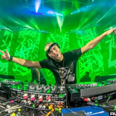smf15b_105.jpg
