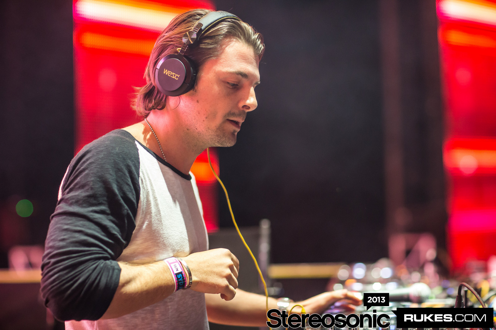 stereosonic13b_105.jpg