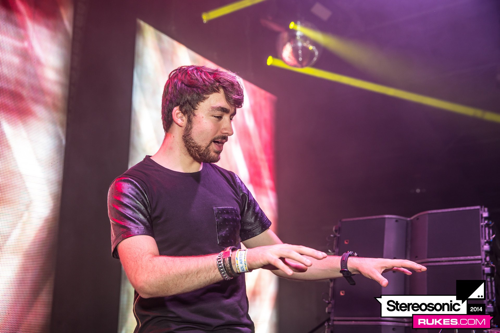 stereosonic14c 061